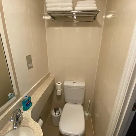Orchard Hotel London