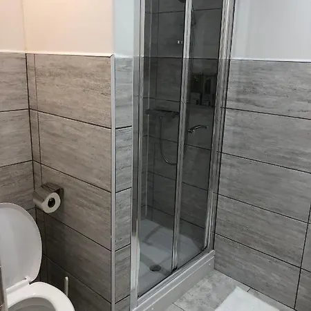 The Broadway - London Heathrow Hotel 2*