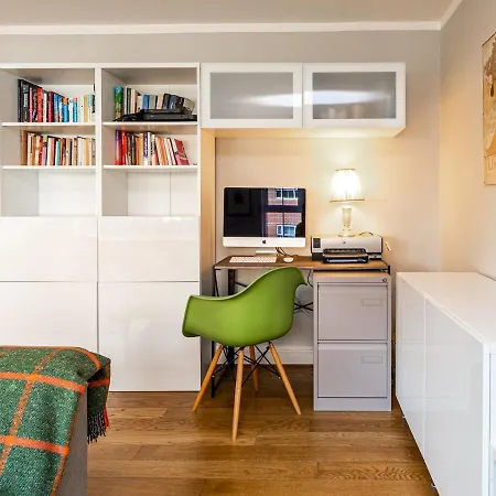Pass The Keys Bright & Spacious Flat In Trendy East Dulwich Londyn