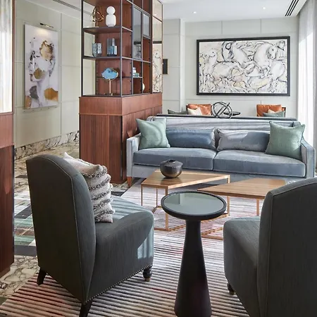 Cheval Gloucester Park At Kensington 5*