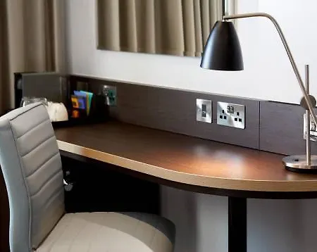 Premier Hotel