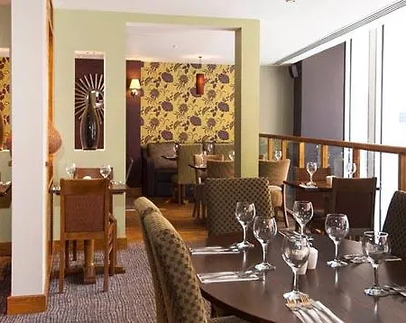 Premier Hotel Londres