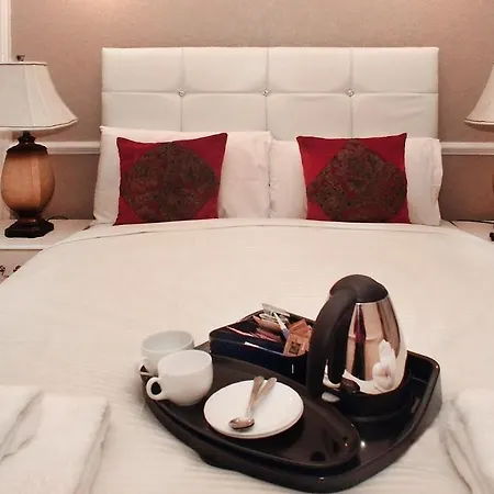 Hotel Classic Hyde Park 2*