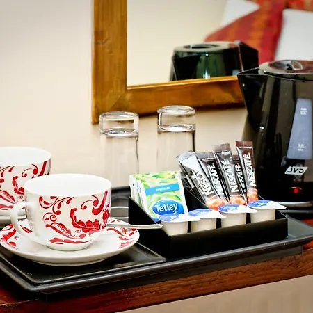 Hotell Avonmore London