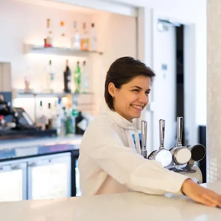 Nh Kensington Hotel 4*