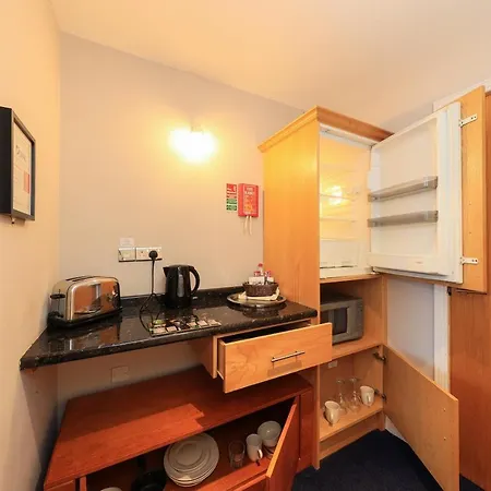 Bright Private - Peaceful Morden Location