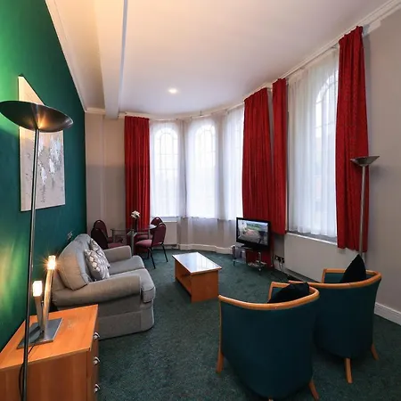 Bright Private - Peaceful Morden Location Apartament Londyn