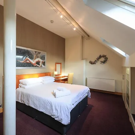 Bright Private - Peaceful Morden Location * Londyn