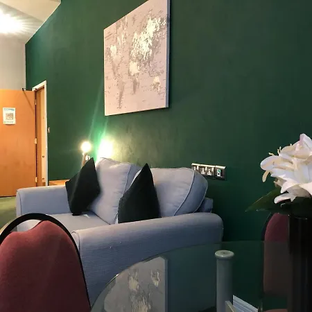 Apartament Bright Private - Peaceful Morden Location