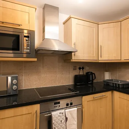 아파트 Beautiful 2bed 2bath 4mins To Train Station With Wifi And Free Parking New Barnet
