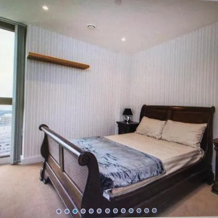 Lejlighed Luxurious Serviced In