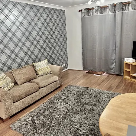 Apartment Hatton Grove Yiewsley