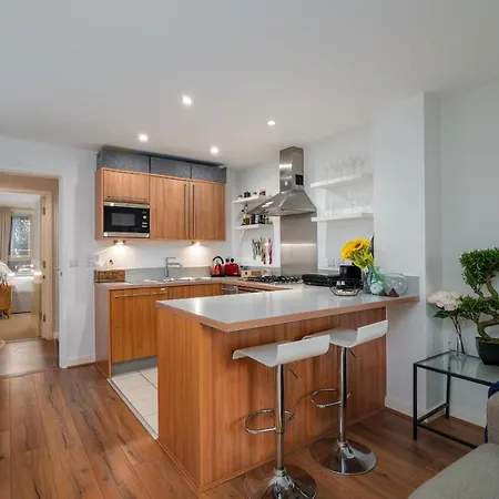 2Bed 2Bath 2Mins To Holloway Rd Tube With Gym Access