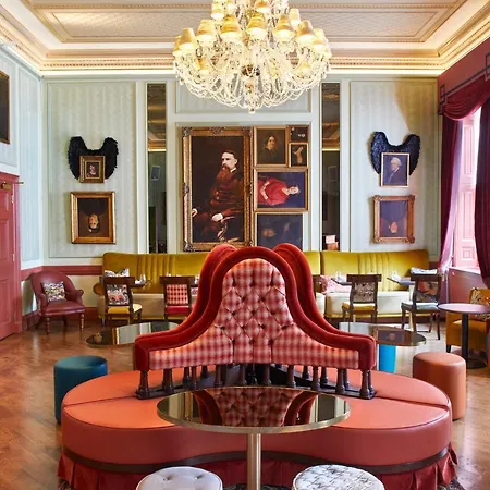 House - Private Member's Club 5*