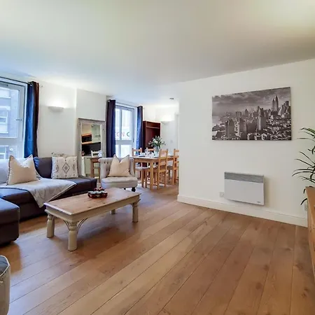 Capital Aldgate - Two Bed London