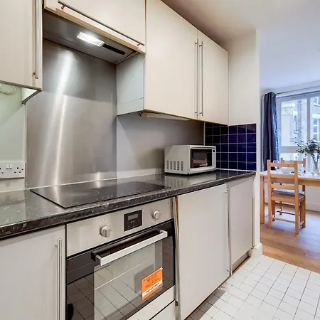 Capital Aldgate - Two Bed London