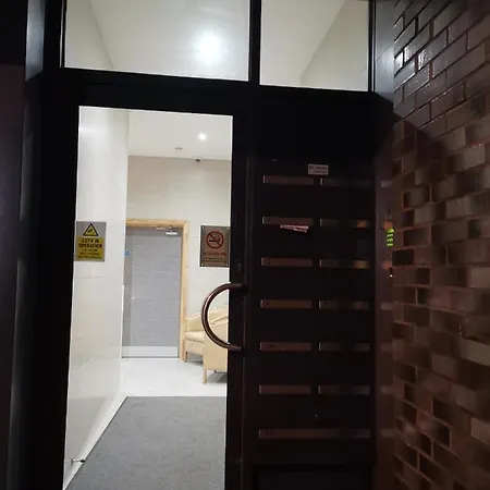 Apartment Ambar Jadwin Marahanata London
