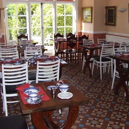 Hotel Brook 3*