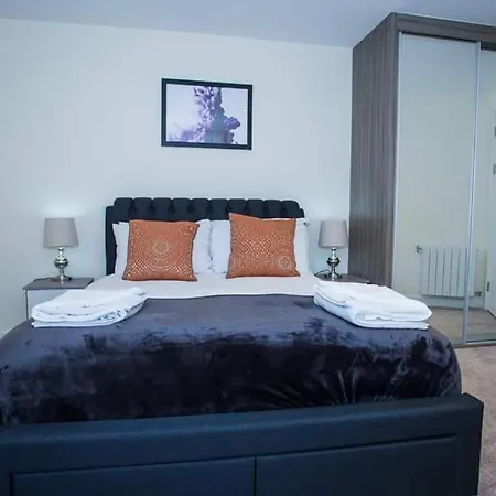 Apartment Unique 2 Bed