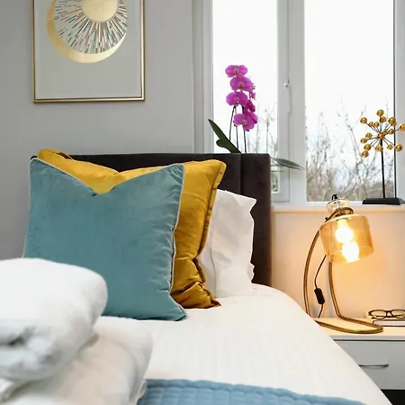 Apartment Aisiki Apartments: Pet-friendly Airconditioned Duplex In North