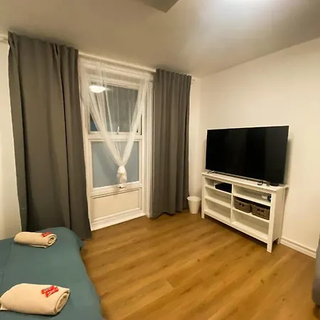 Lovely One Bedroom Flat In The Heart Of * Londen