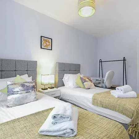 2 Bedroom Luxury With Parking In Stanmore, North West By 360 London * Stanmore (Greater London)