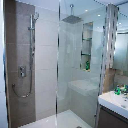 Apartment Unique 2 Bed