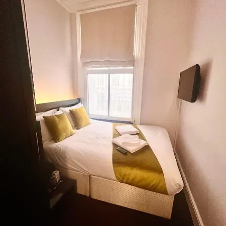 Bloomsbury Palace Hotel