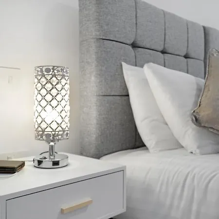 2 Bedroom Luxury With Parking In Stanmore, North West By 360 London Apartamento