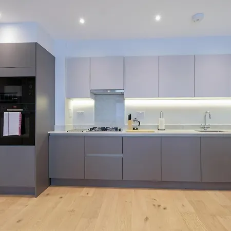 2 Bedroom Luxury With Parking In Stanmore, North West By 360 London Apartamento Stanmore (Greater London)