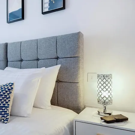 2 Bedroom Luxury With Parking In Stanmore, North West By 360 London Stanmore (Greater London)