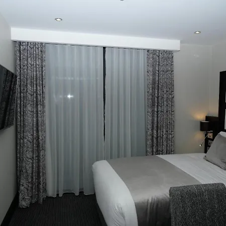Hatton Garden 4*