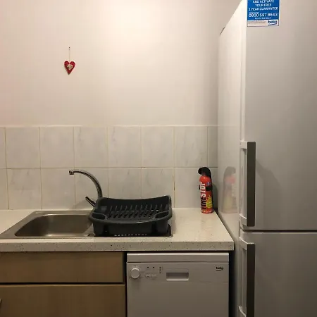 Apartment Thames View & Free Parking - Perfect Long Workers Only London