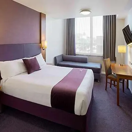 Premier Greenwich Hotel 3*