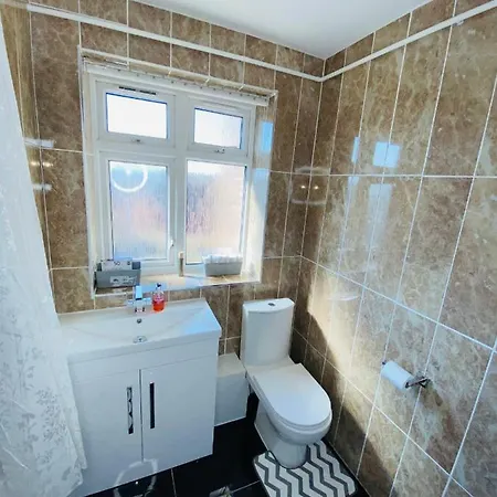 Apartment Bright, Spacious, Modern Interior Decor 2 Bedrooms With Amazing Views