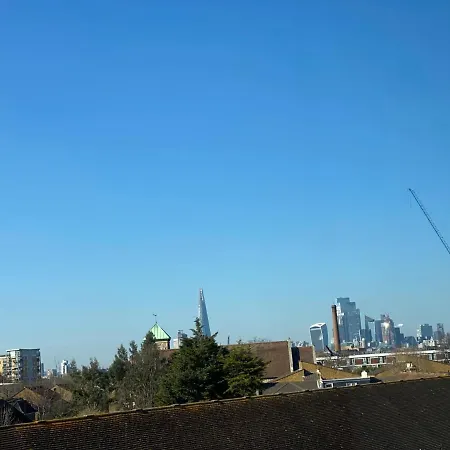 Bright, Spacious, Modern Interior Decor 2 Bedrooms With Amazing Views Apartment London