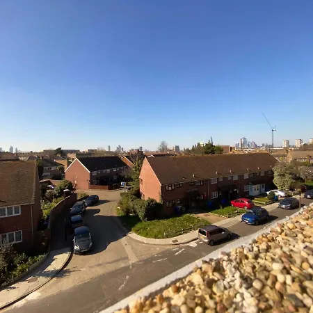 Apartment Bright, Spacious, Modern Interior Decor 2 Bedrooms With Amazing Views *