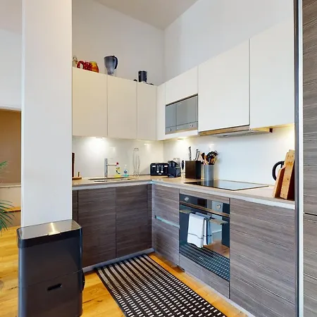 דירה Luxury Spacious 1 Bed Loft In Claphambrixton Area *