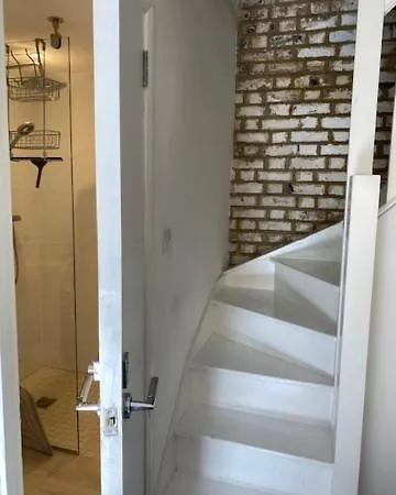 The Old Gin Distillery Est 1850 Apartment London