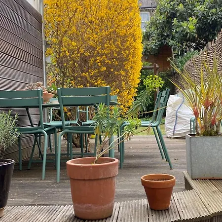 Bed & Breakfast Kennington 4*