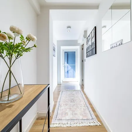 Hurdwick Place Luxury Apartment