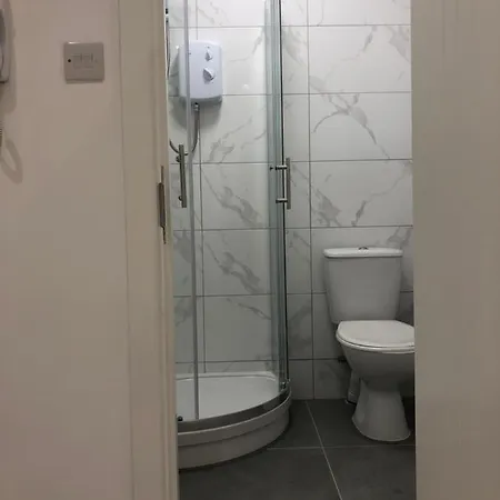 Homestay Modern Furnished Studio *