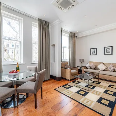 130 Queen's Gate Aparthotel