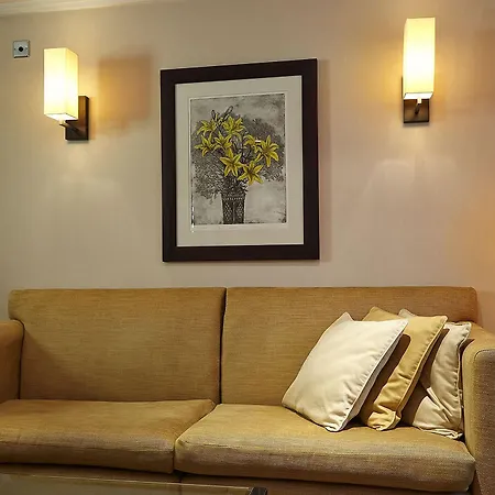 Apart Otel Cheval Phoenix House At Sloane Square Londra