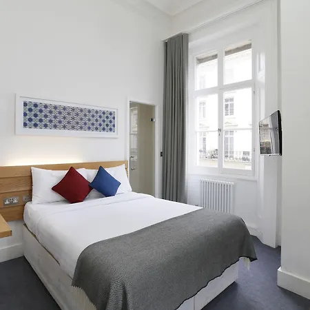 William Hotel
