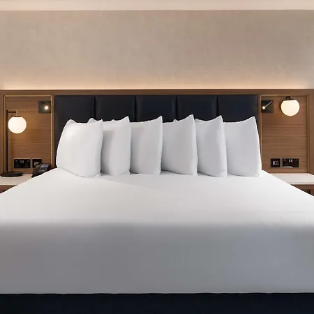 Hilton Metropole Hotel