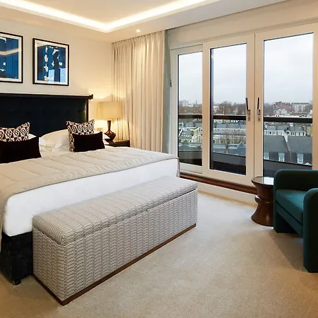 Cheval Gloucester Park At Kensington 5*