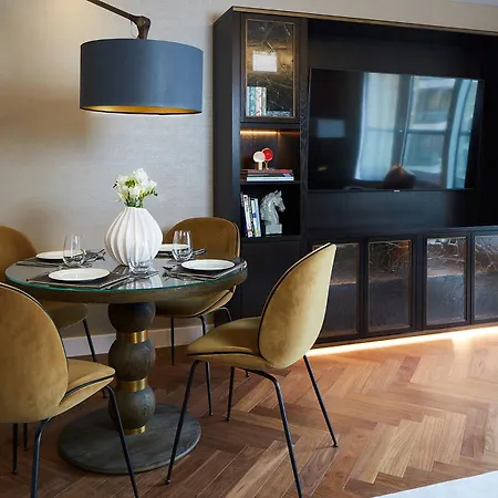 Apartahotel Cheval Gloucester Park At Kensington 5*