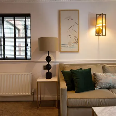 Aparthotel Collingham Serviced