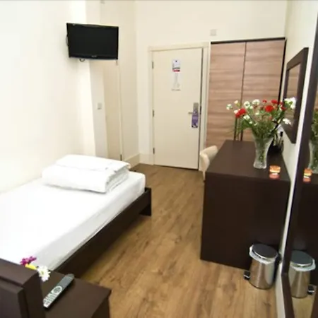 Hotel Pembury At Finsbury Park